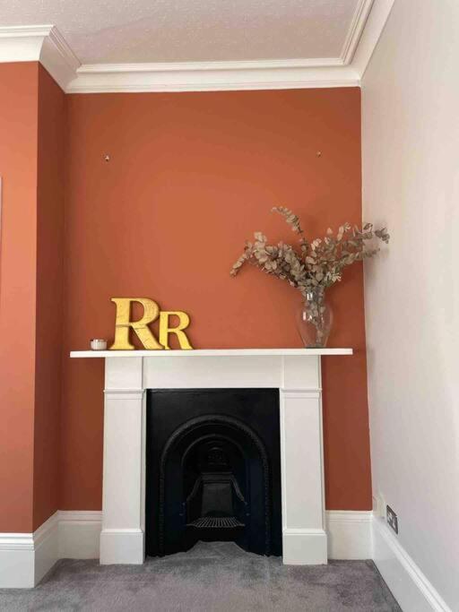 A Charming In The Heart Of Southsea *