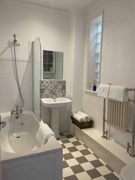 Hébergement de vacances A Charming In The Heart Of Southsea *